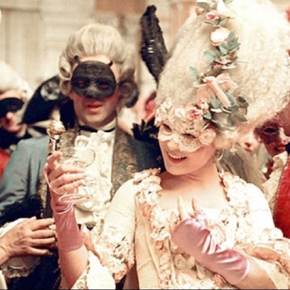 Meet your Posher - Picture 2 of 2